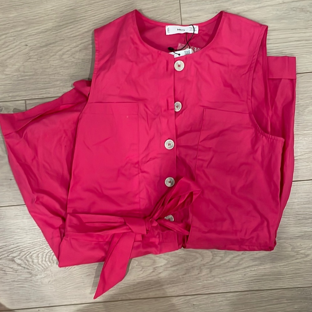 NWT. Pink Utility Romper. Size XS.